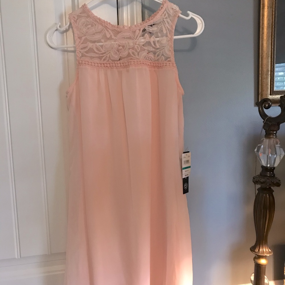 220) NEW w Tags Lovely peachy Nightgown AS U WISH